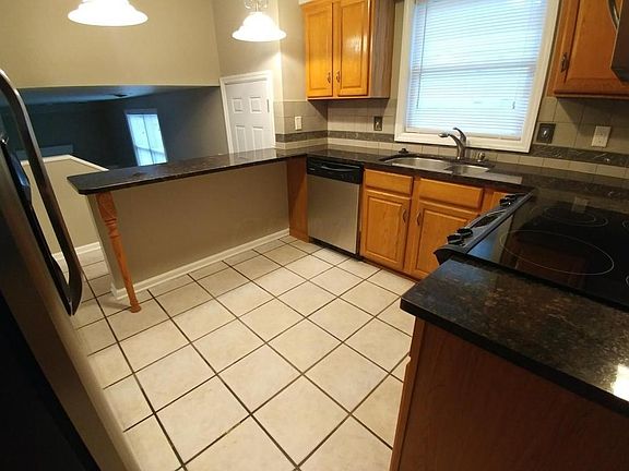 5th image of 6853 Carrousel Dr S