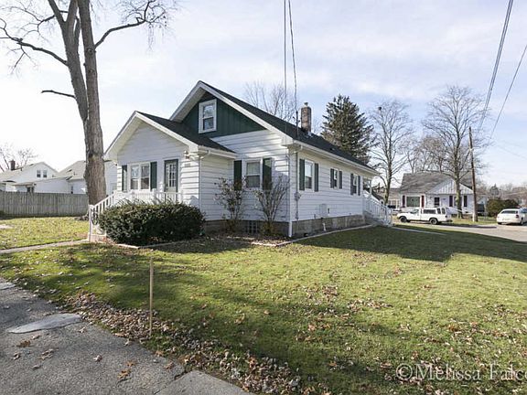 3rd image of 2252 Meurs Ct SW