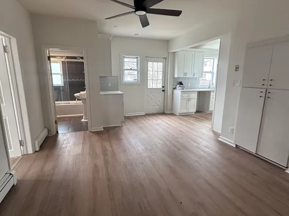 37 Summit Ave Floor 1, Elmwood Park, NJ 07407