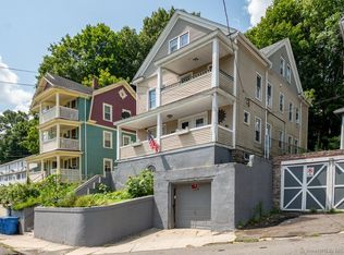 21 Poplar St, Waterbury, CT 06708