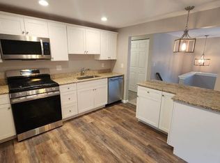 129 Mohawk Trail Dr, Pittsburgh, PA