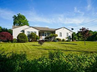 720 Stevens Rd, Swansea, MA 02777