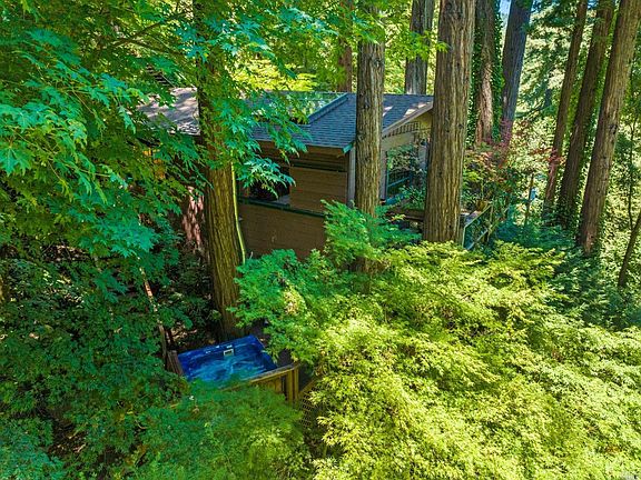 3rd image of 21680 Starrett Hill Drive