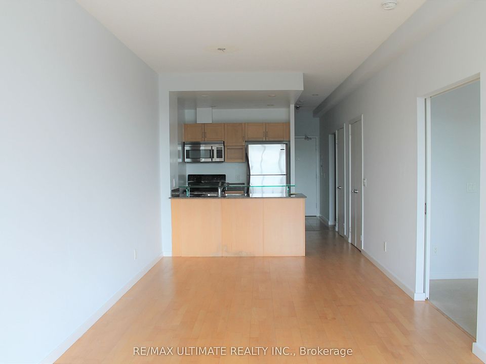 1st image of 218 Queens Quay W #307