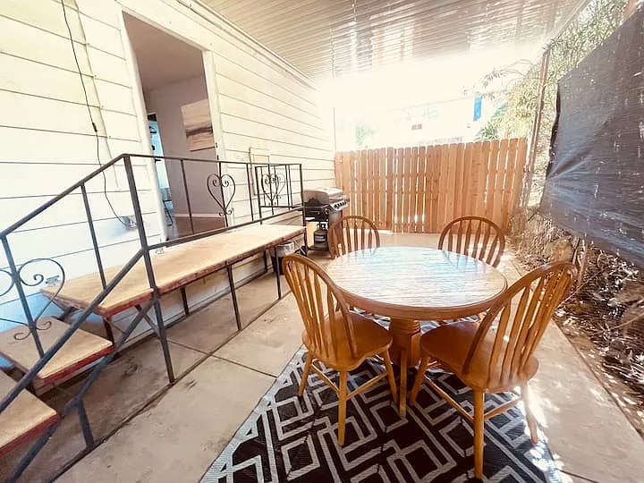 219 Jones St — Photo 17
