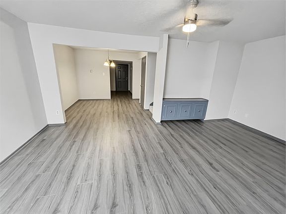 2nd image of 7283 Chasewood Dr