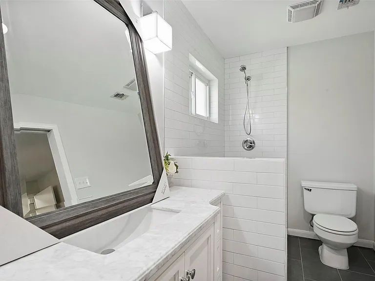 1726 Ashford Hollow Ln — Photo 23