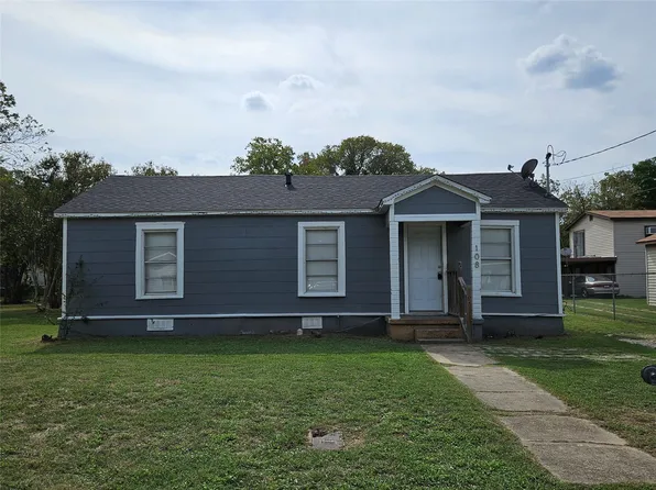 108 Oak Dr, Waco, TX 76705
