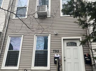 795 Logan St, Brooklyn, NY