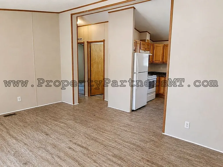 118 Sunlight Ave — Photo 5