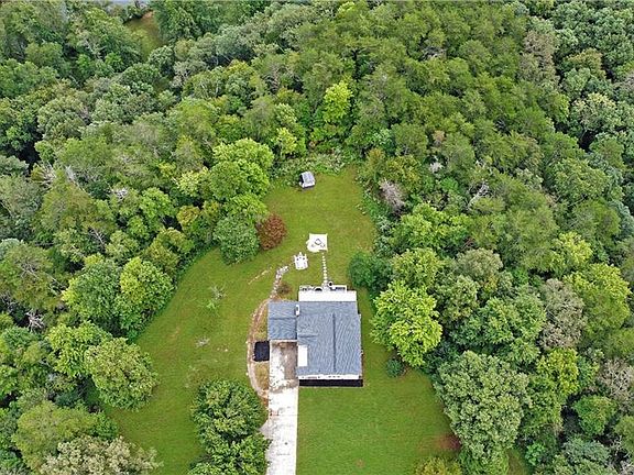 2nd image of 205 Orchard Dr