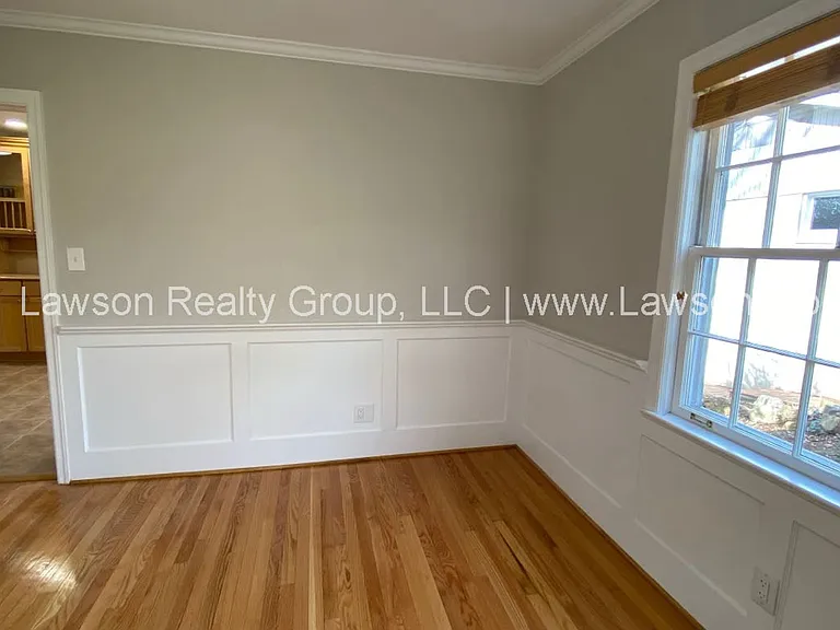 3125 Stoneridge Rd SW — Photo 3