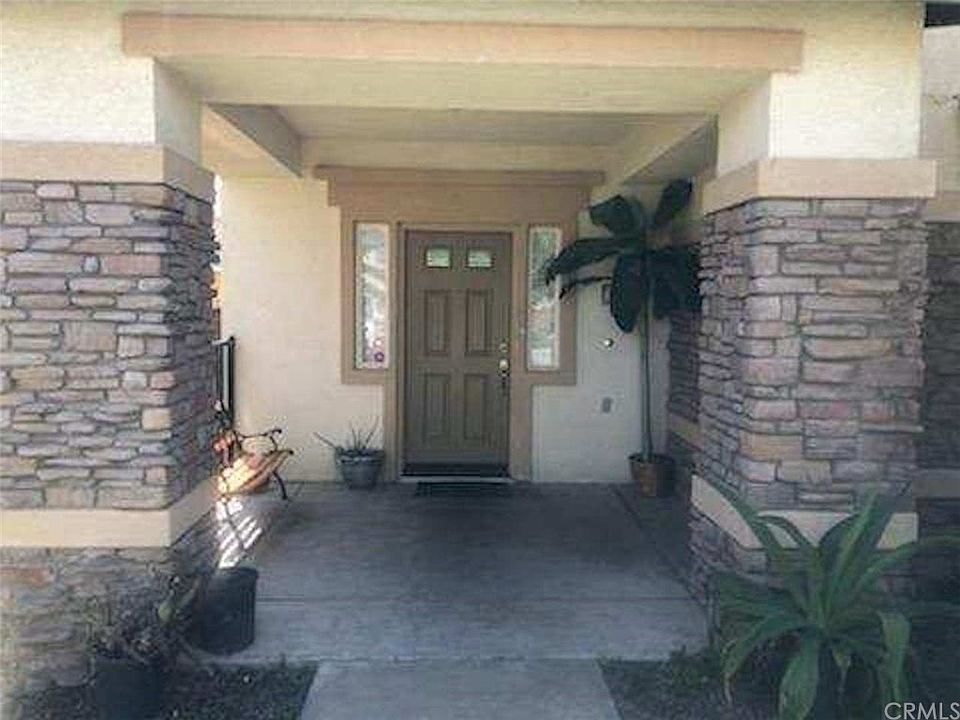2nd image of 13745 Bluegrass Pl