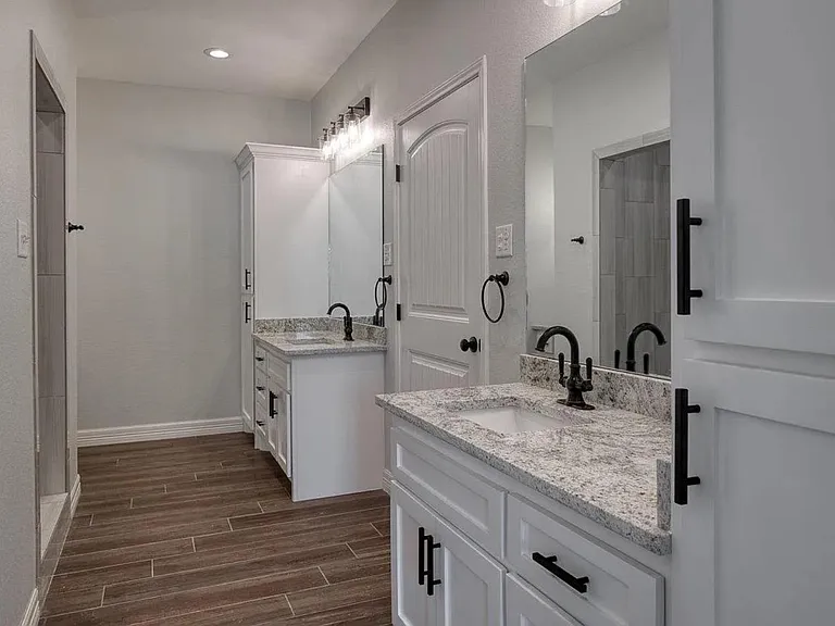 423 Pitaya Ln — Photo 3