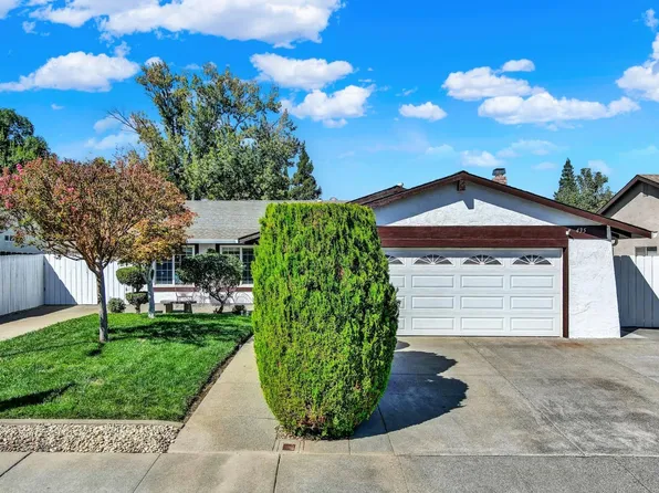 435 Robert Road, Vacaville, CA 95688