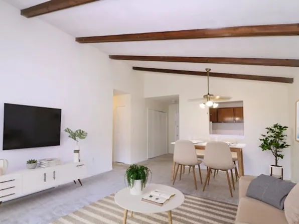 The Oaks Apartments