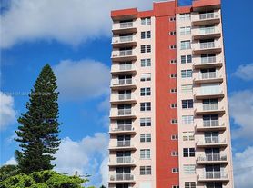 3161 S Ocean Dr