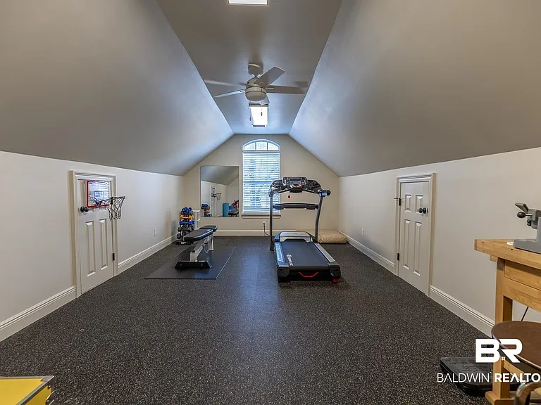 7316 Northbrook Cir — Photo 31
