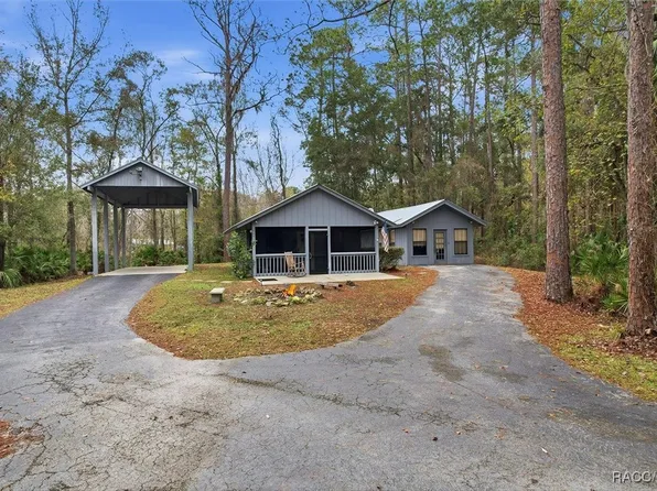 7051 SE 182nd St, Inglis, FL 34449