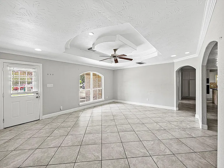 1209 Dogwood Dr — Photo 6