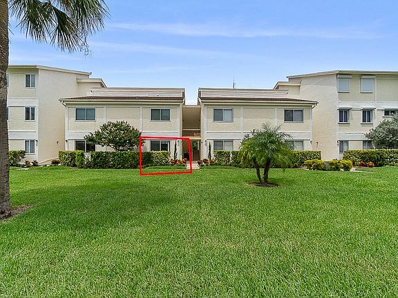 5th image of 1401 Gulf Blvd APT 102