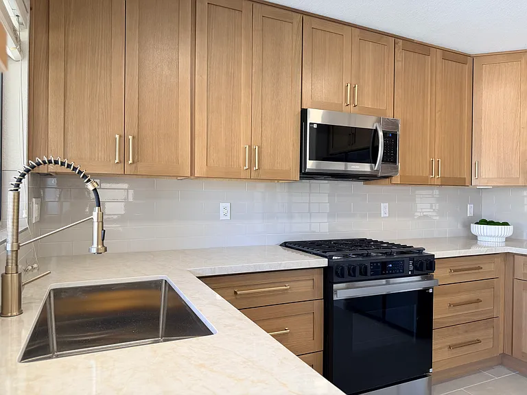 Taj Mahl Quartz countertop