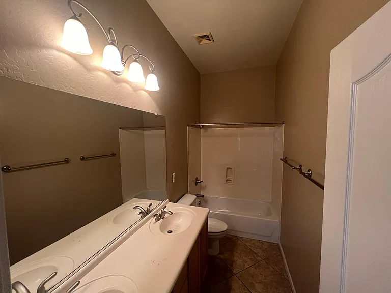 2644 S Four Peaks Way — Photo 12