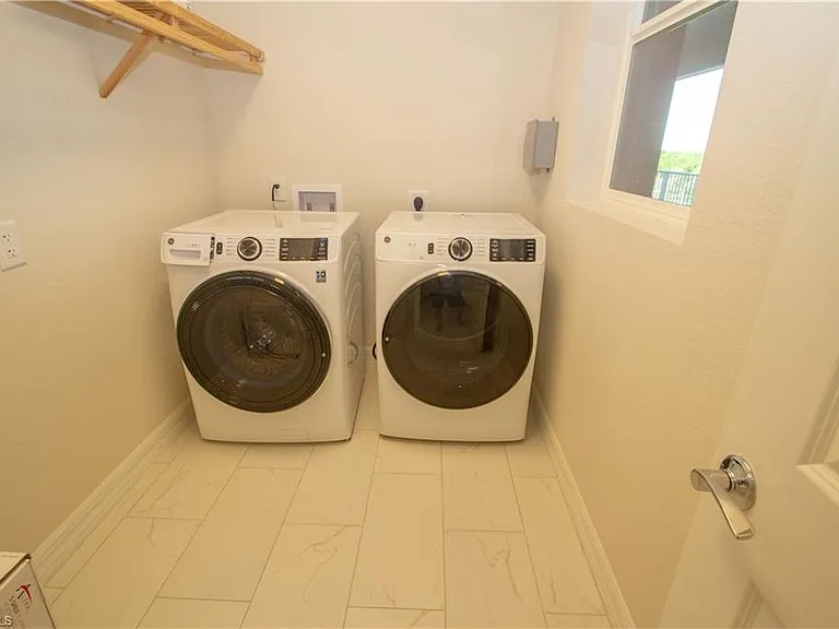 163 Indies Dr E #203 — Photo 25