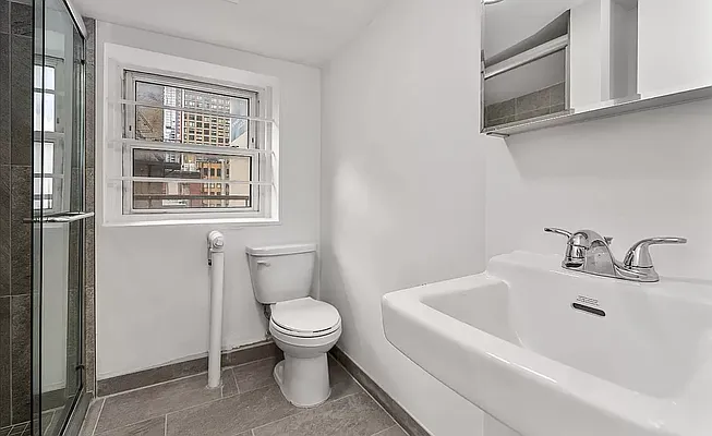 Rented by REAL New York | media 9