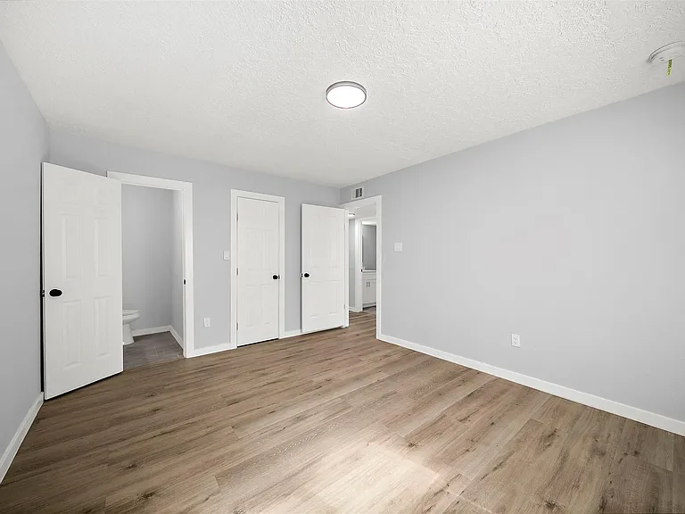 16415 Woodrow St #24 — Photo 6