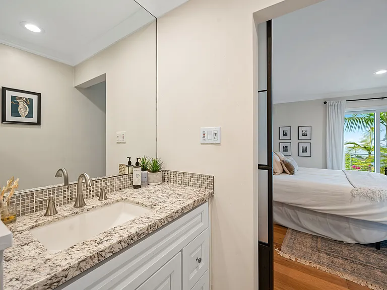 5662 Ladybird Ln — Photo 15
