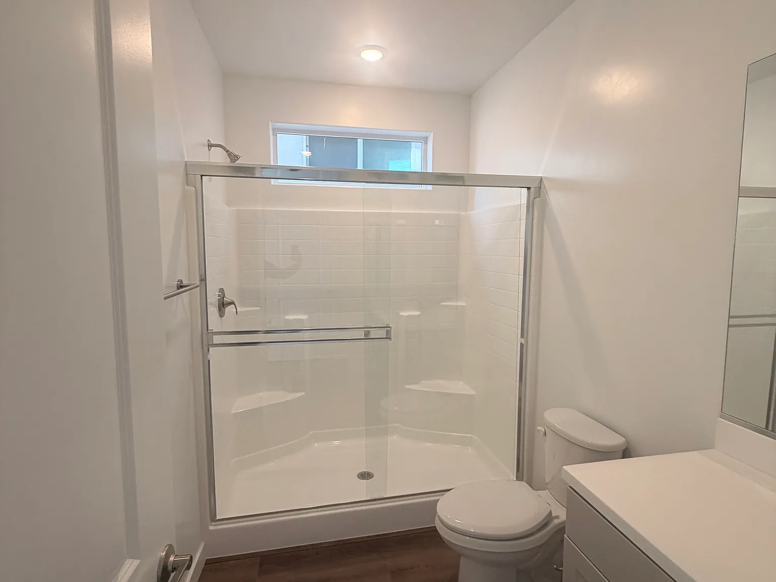 1 bed, 745 sqft, $2,450 — Photo 3