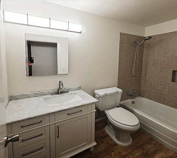 Guest Bathroom 1