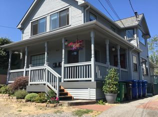 952 N 80th St APT 1, Seattle, WA 98103