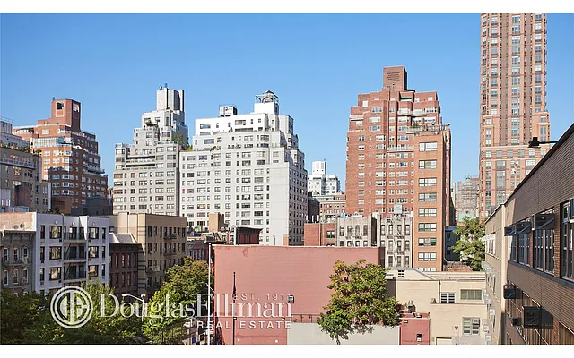 Sold by Douglas Elliman | media 19