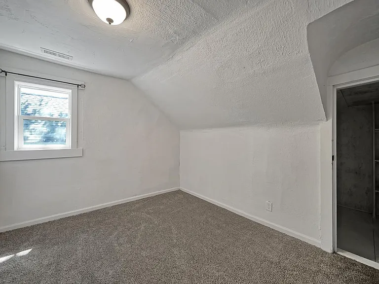 4209 Touzalin Ave — Photo 16