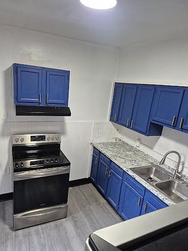1st image of 233 N Connell St