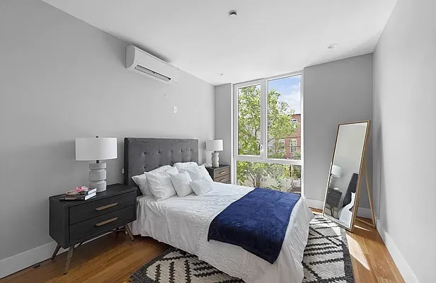 Rented by Reavis | media 4