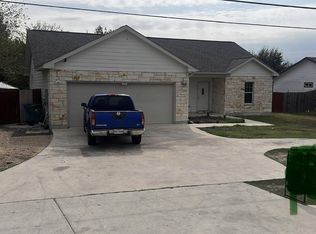 313 Carlos G Parker Blvd NW, Taylor, TX 76574