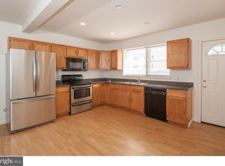 4632 Canton St, Philadelphia, PA 19127