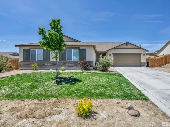 380 American Ct, Dayton, NV 89403