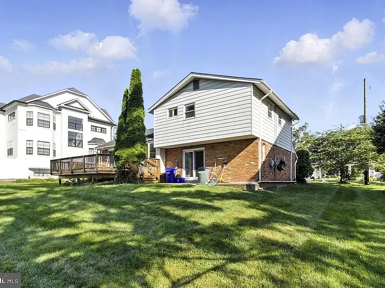 6407 Kirby Rd — Photo 41