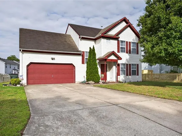 15 Tripp Ter, Hampton, VA 23666