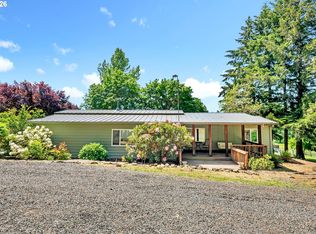 25014 Hall Rd, Cheshire, OR 97419