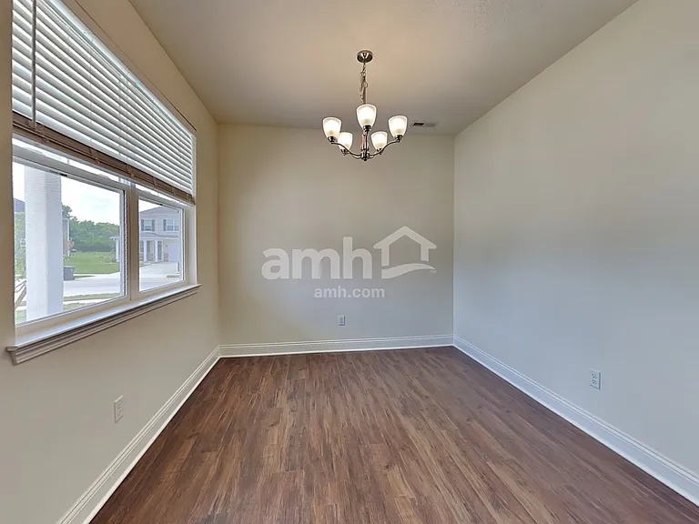 8110 Hula Popper St — Photo 10