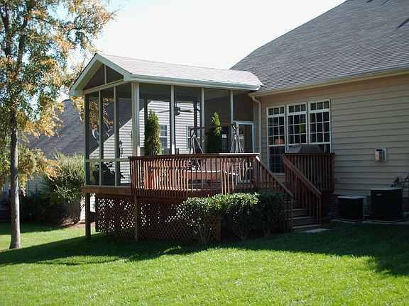 Screened in Porch