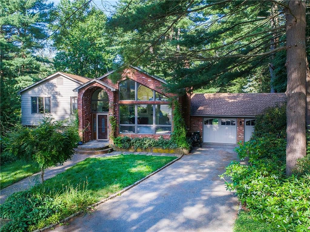 120 Wrentham Rd, Cumberland, RI 02864 Zillow