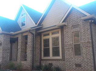 350 Smith Rd, Forsyth, GA 31029