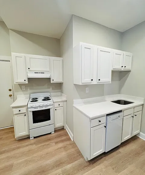 38 Hemenway St #2 — Photo 1