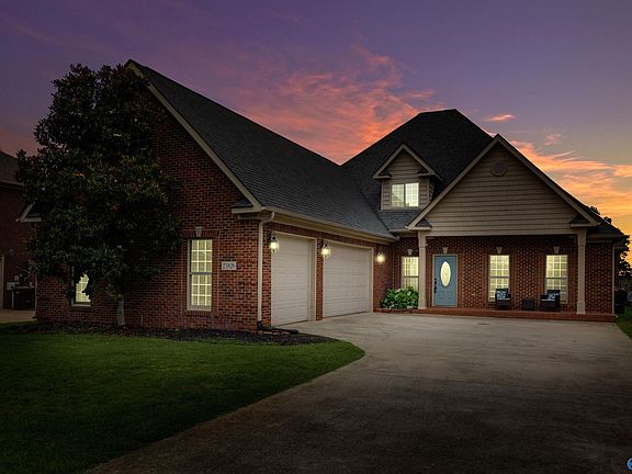 2nd image of 25826 Summerwood Dr